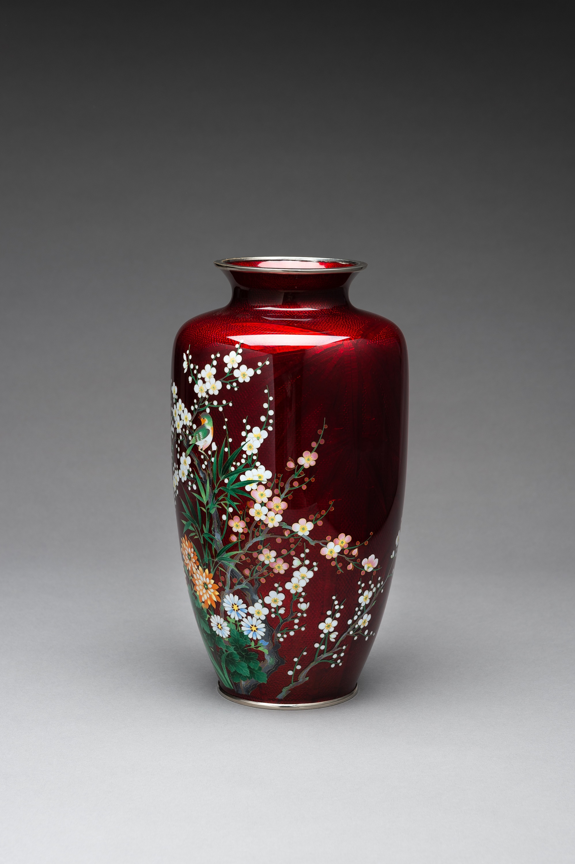 A LARGE ANDO STYLE GINBARI CLOISONNE VASE - Image 2 of 8