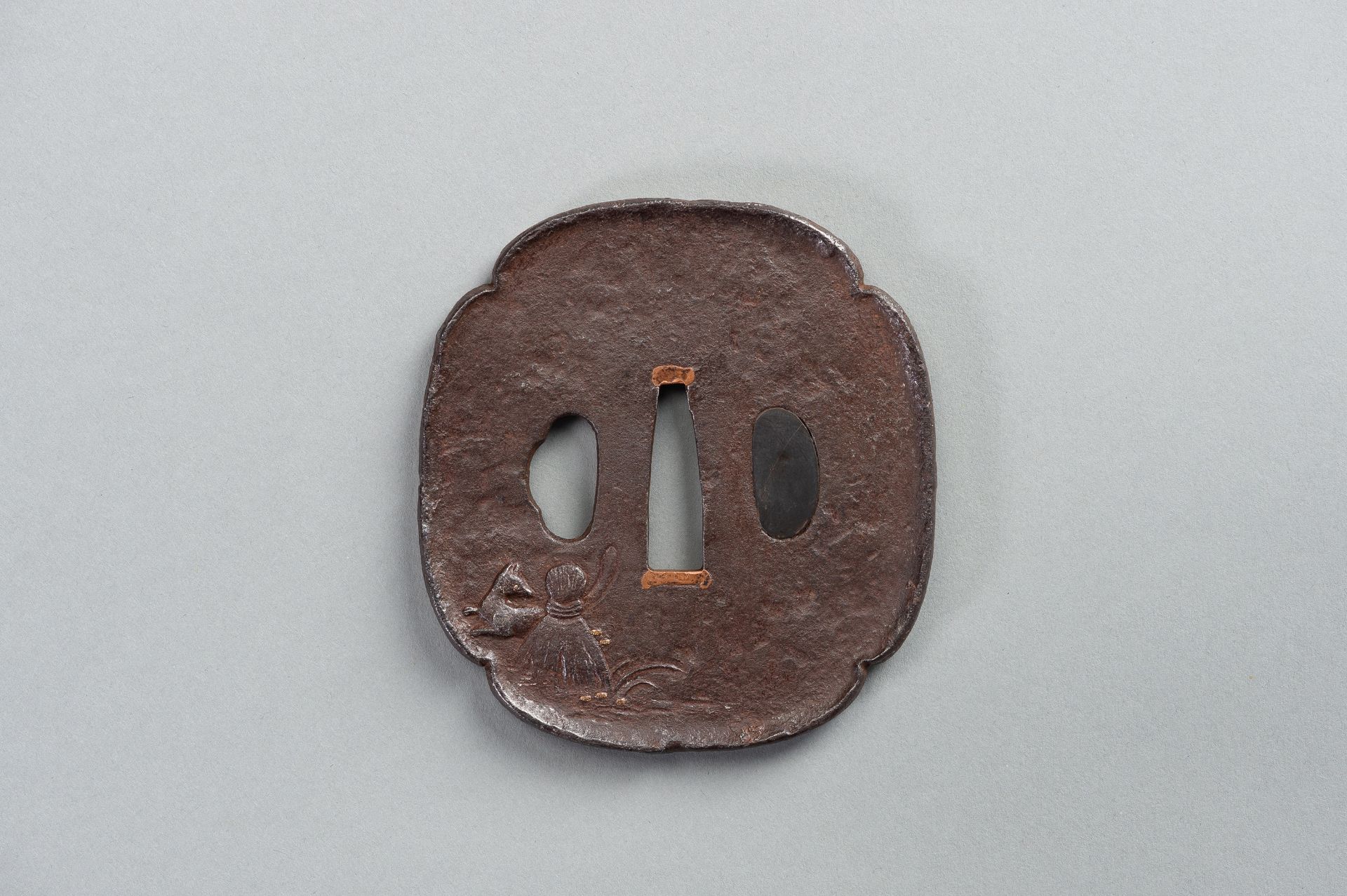 AN INLAID IRON TSUBA WITH A MAN TRYING TO CATCH A FOX - Image 3 of 4