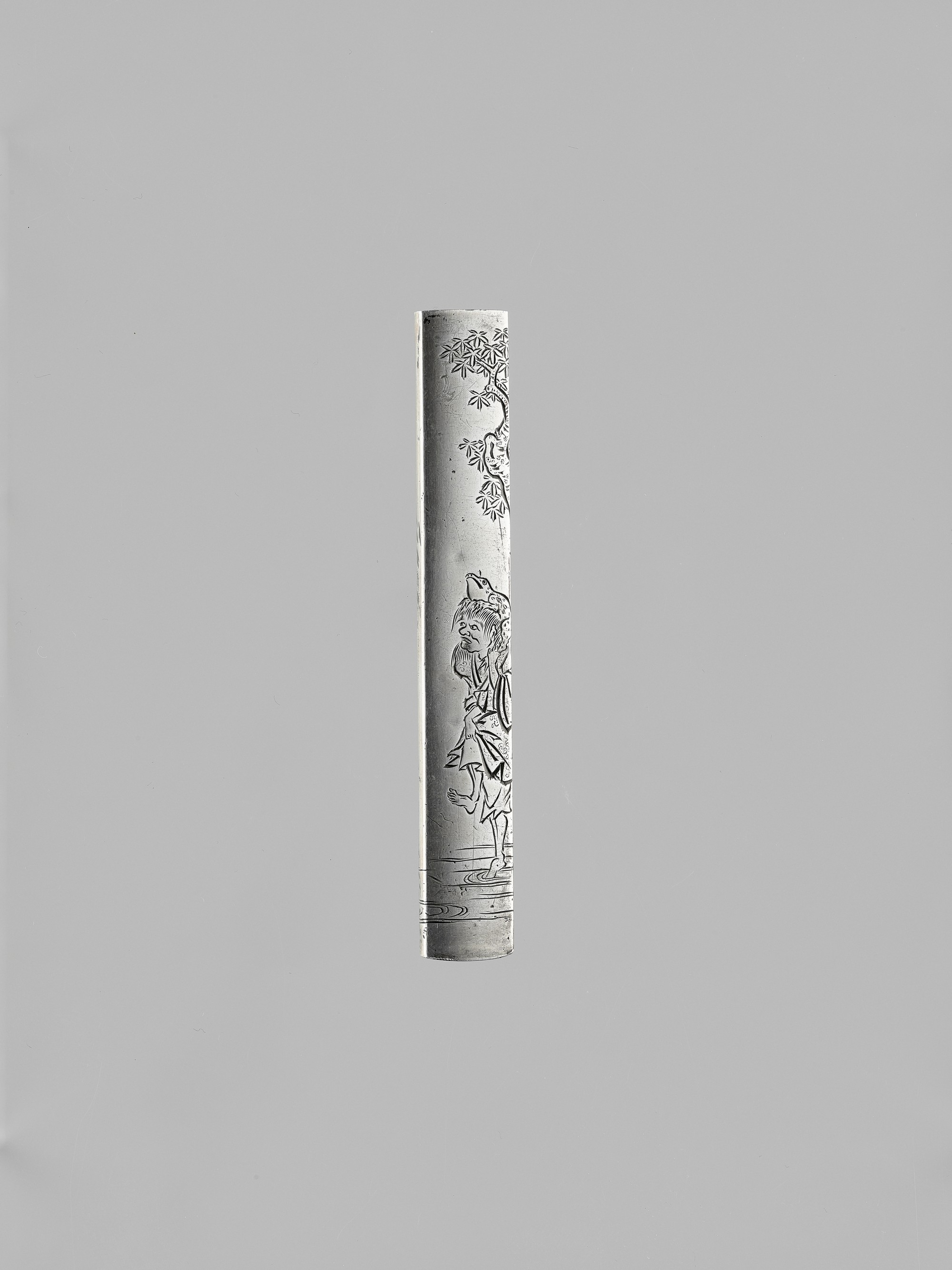 YAMASHITA KARYU: A FINE SILVER KOZUKA WITH GAMA SENNIN, WITH NBTHK CERTIFICATE