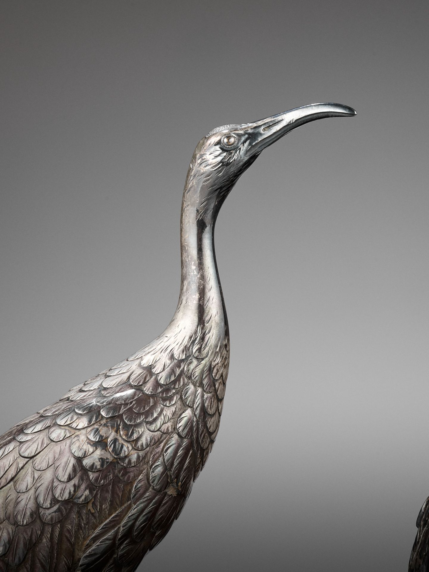 MUSASHIYA: A FINE AND RARE SILVERED OKIMONO OF A PAIR OF CRANES - Image 2 of 11