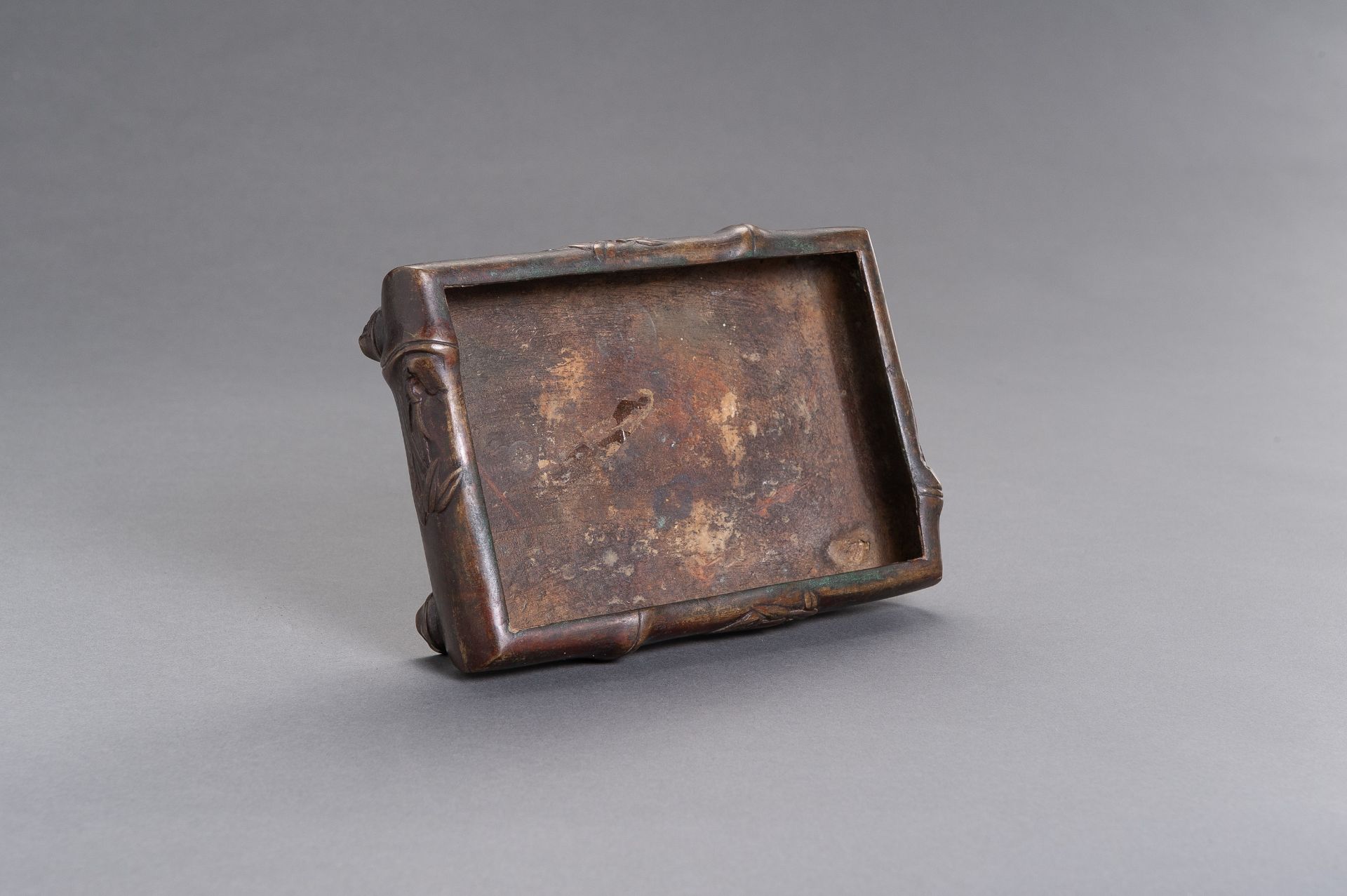 A 'BAMBOO' BRONZE CENSER - Bild 8 aus 8