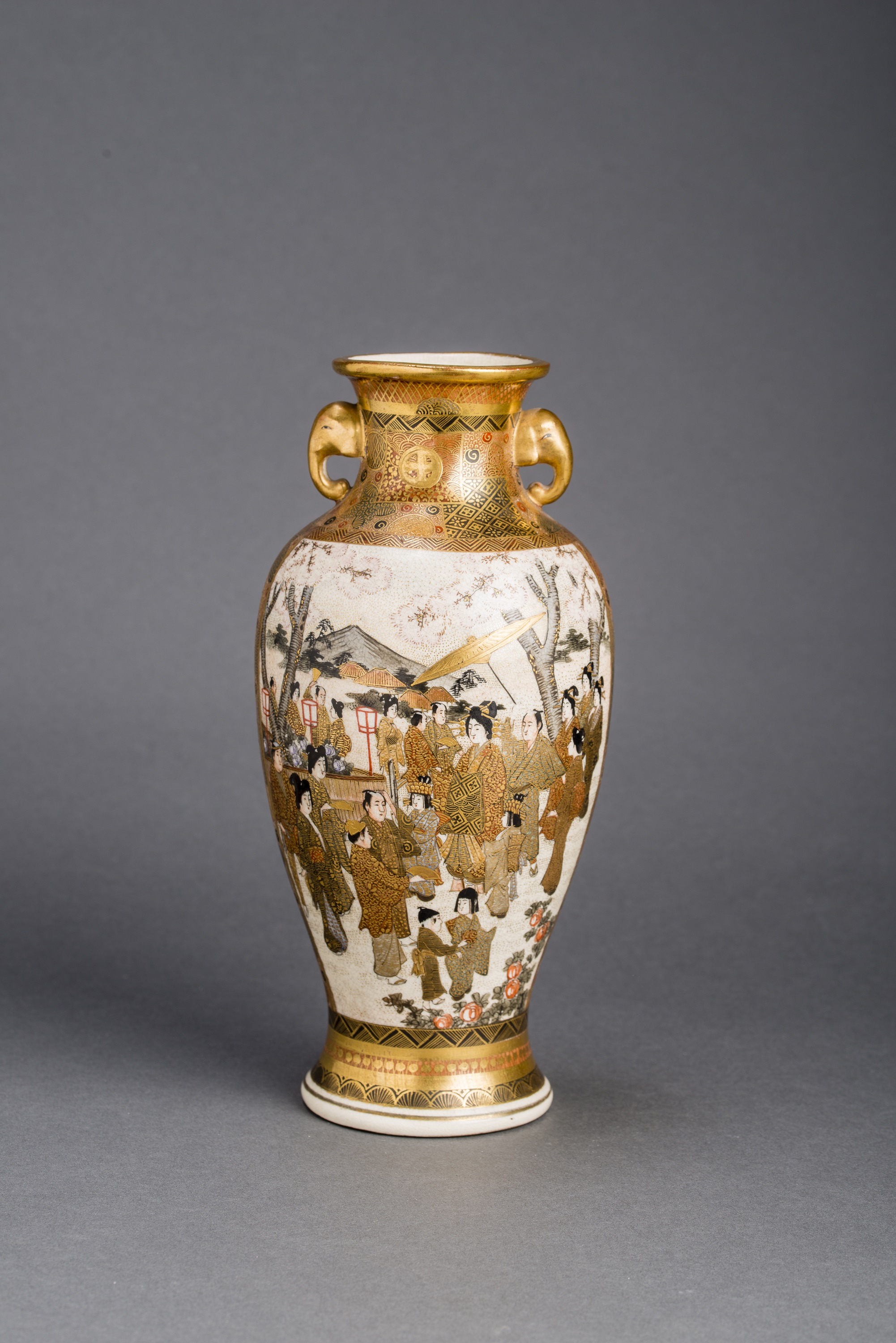 A JAPANESE MEIJI PERIOD GLAZED CERAMIC VASE WITH ROYALS AND SAINTS, SIGNED HODODA - Image 8 of 10