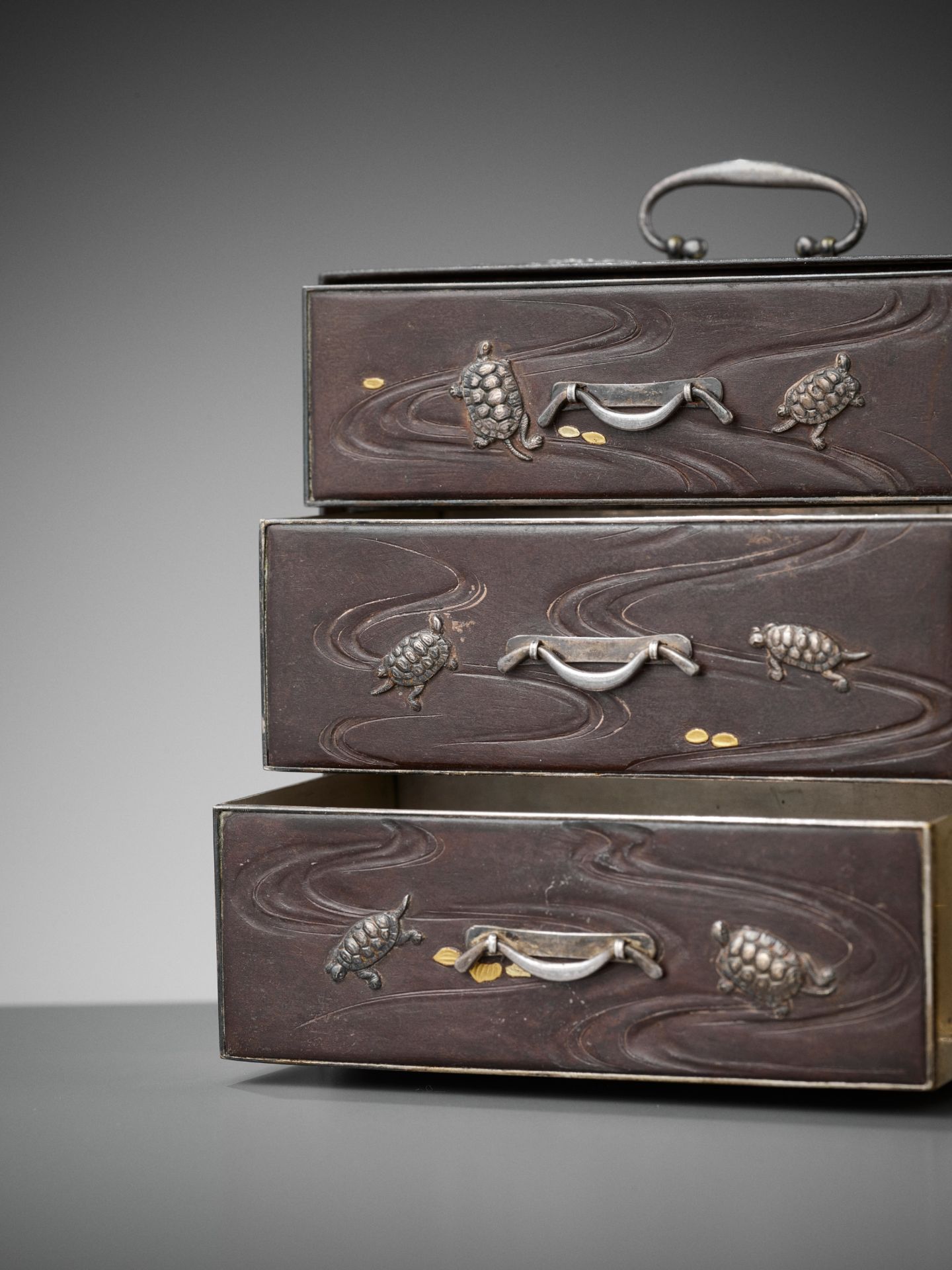 AN EXCEPTIONALLY RARE INLAID IRON MINIATURE KODANSU (CABINET) WITH TURTLES AND CRANES - Image 5 of 10