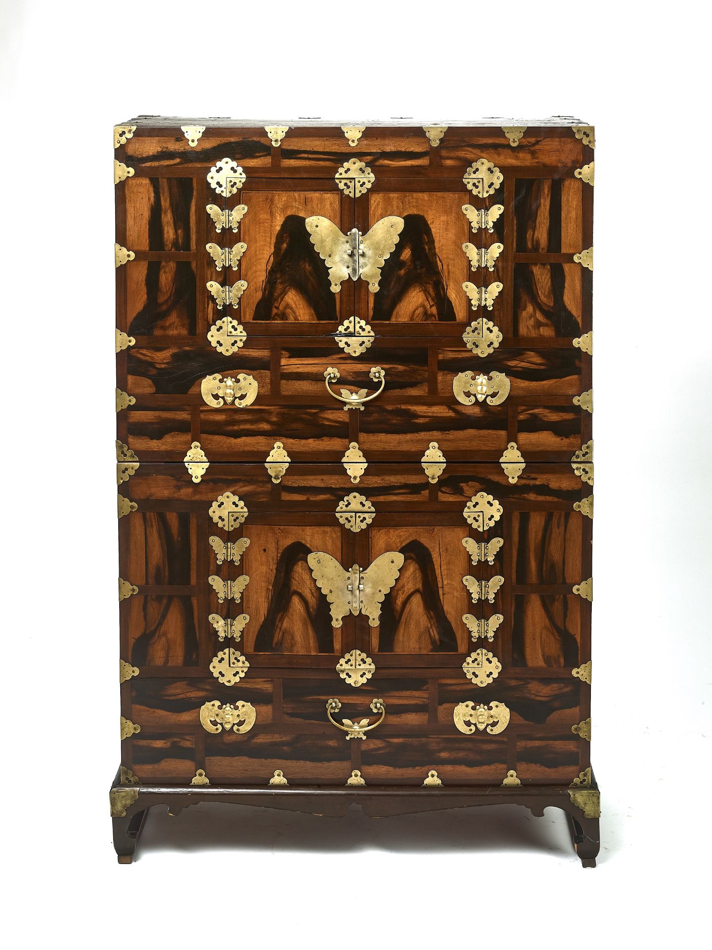 A KOREAN PORTABLE 'DOUBLE' CABINET, 19TH CENTURY