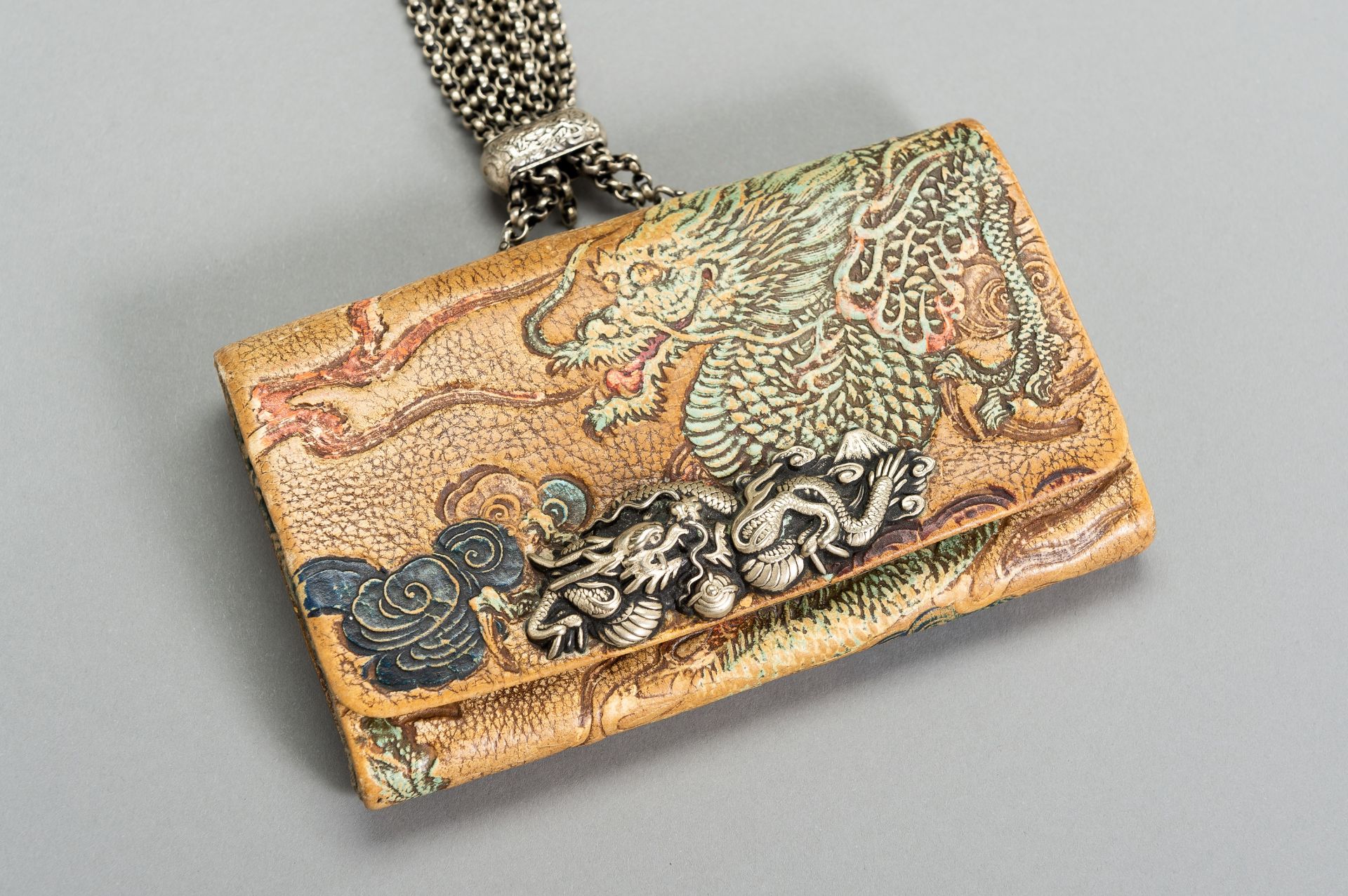 A LEATHER TABAKO-IRE SET WITH DRAGON DECOR - Image 3 of 11
