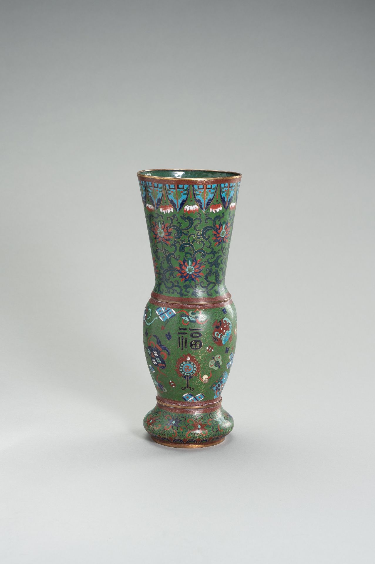 A LARGE CLOISONNE ENAMEL VASE WITH LOTUS AND AUSPICIOUS SYMBOLS