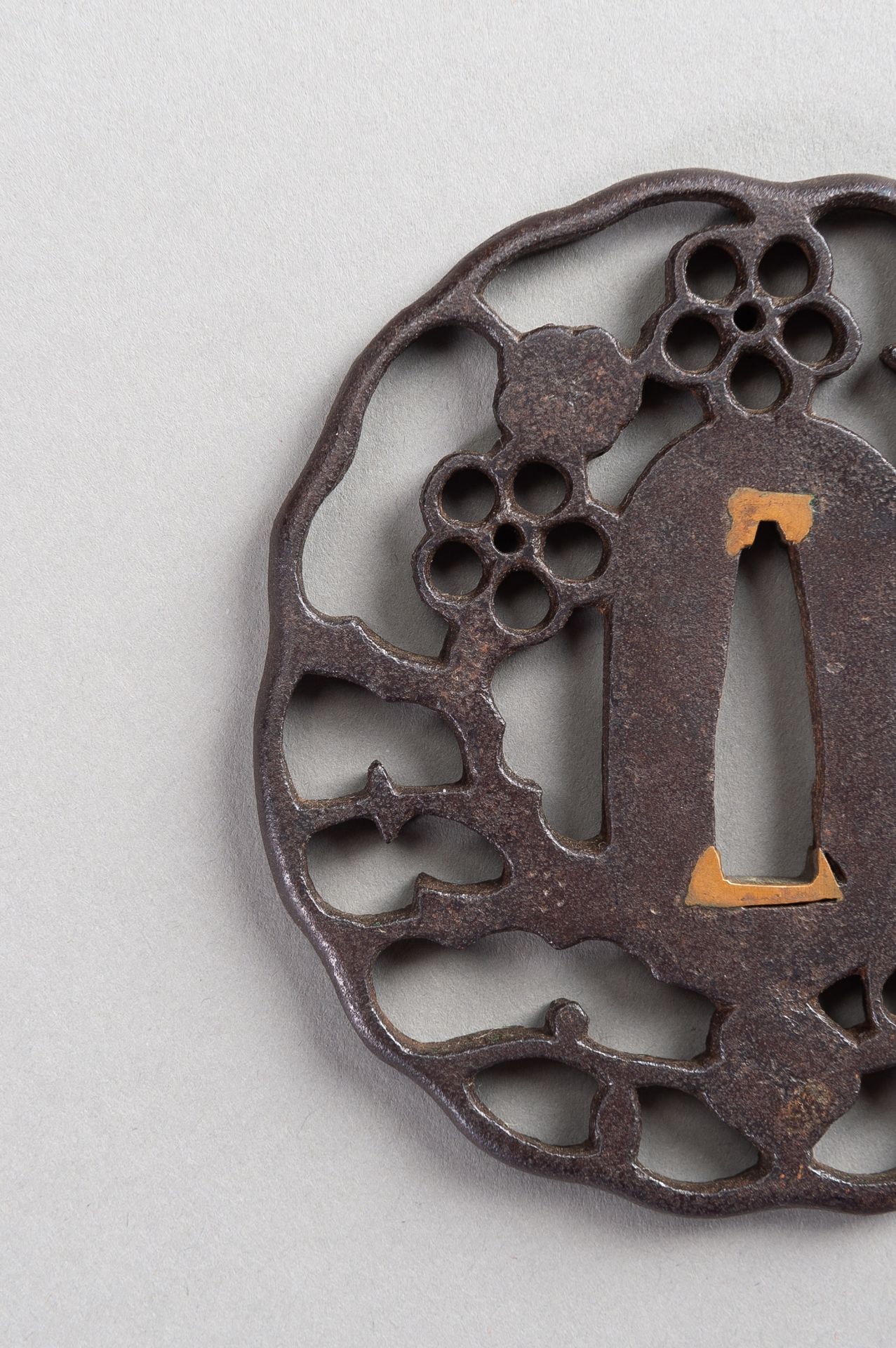 AN IRON SUKASHI-TSUBA WITH FLOWERS AND CLOUDS - Image 5 of 7