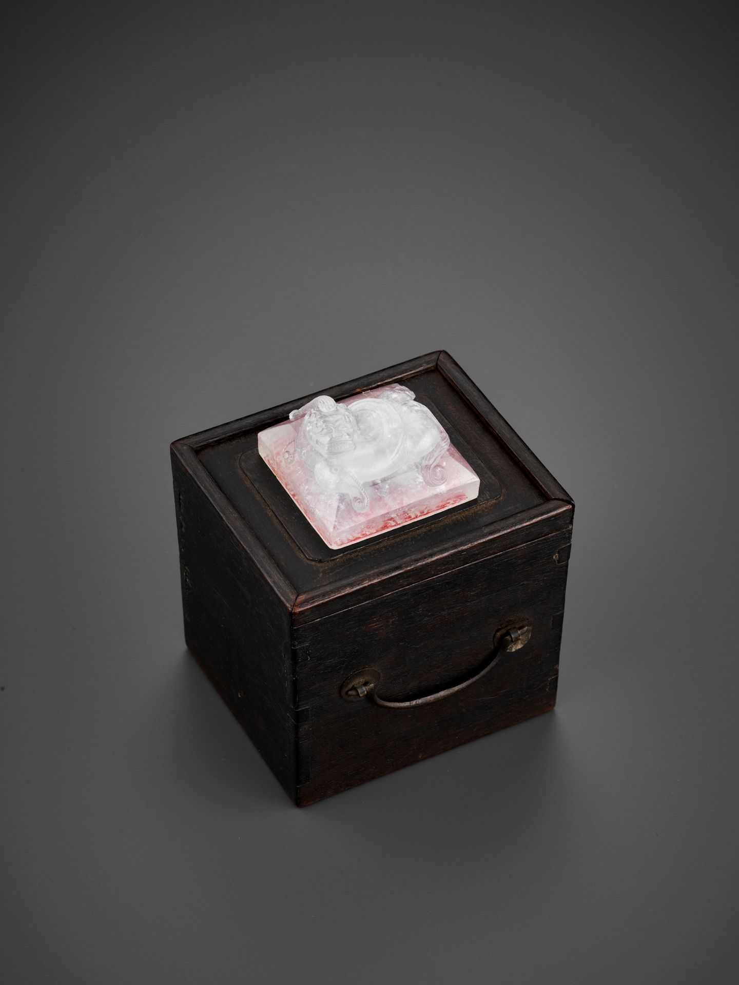 AN AQUAMARINE 'CHILONG' SQUARE SEAL, QING DYNASTY - Image 15 of 15