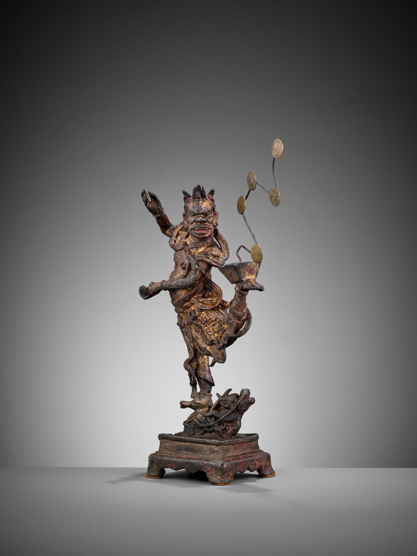 A GILT-LACQUERED BRONZE FIGURE OF KUI XING, SONG DYNASTY - Image 8 of 14