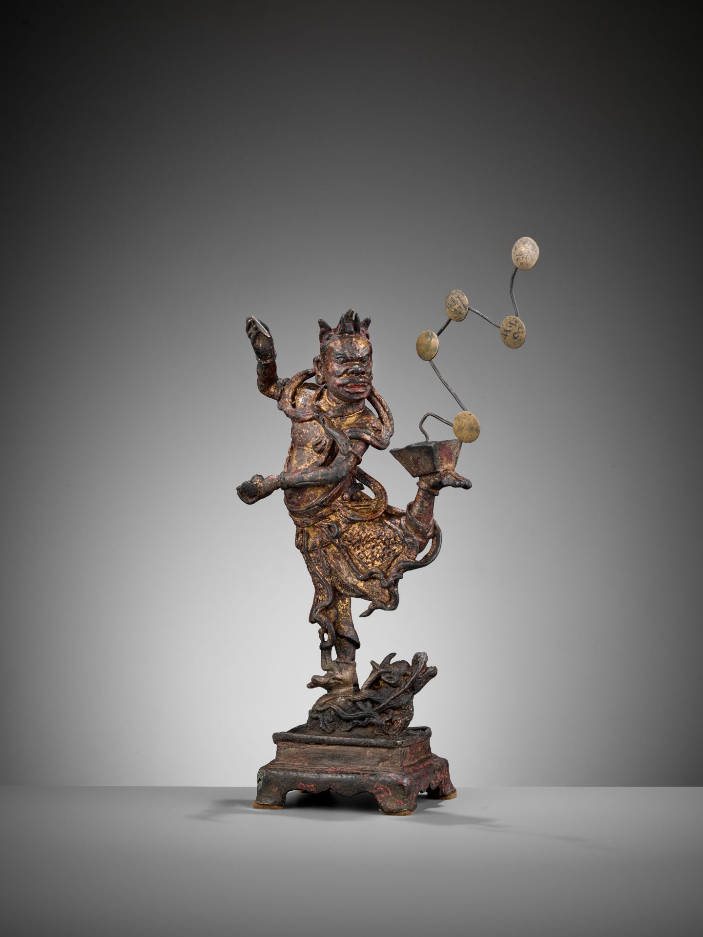 A GILT-LACQUERED BRONZE FIGURE OF KUI XING, SONG DYNASTY - Image 3 of 14