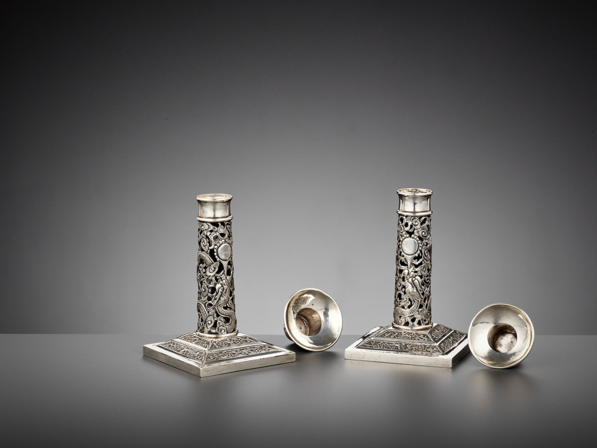 A PAIR OF RETICULATED SILVER CANDLESTICKS, WANG HING, LATE QING DYNASTY - Image 9 of 15