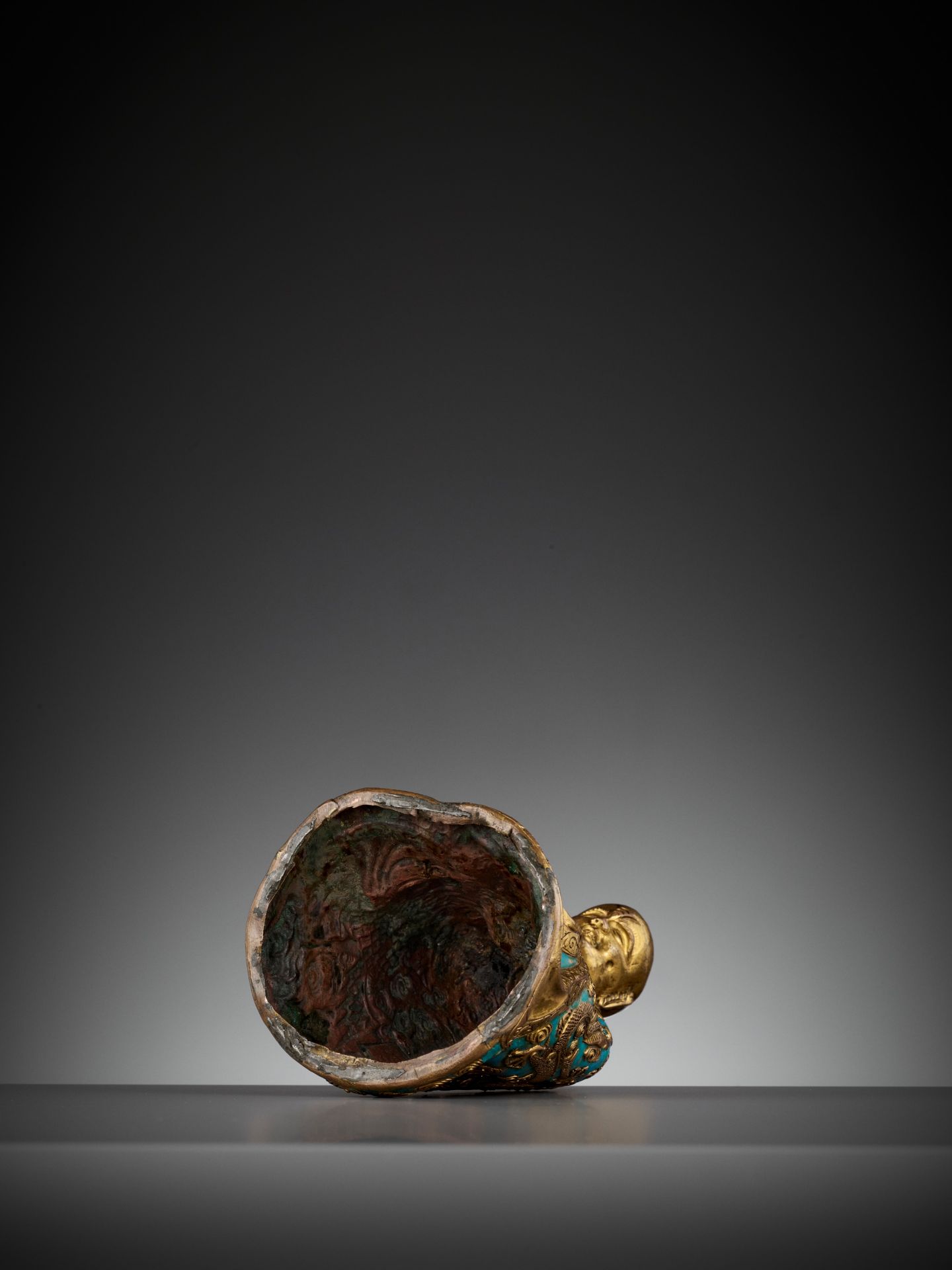 AN ENAMELED GILT-COPPER REPOUSSE LUOHAN, QIANLONG MARK AND PERIOD - Image 11 of 12