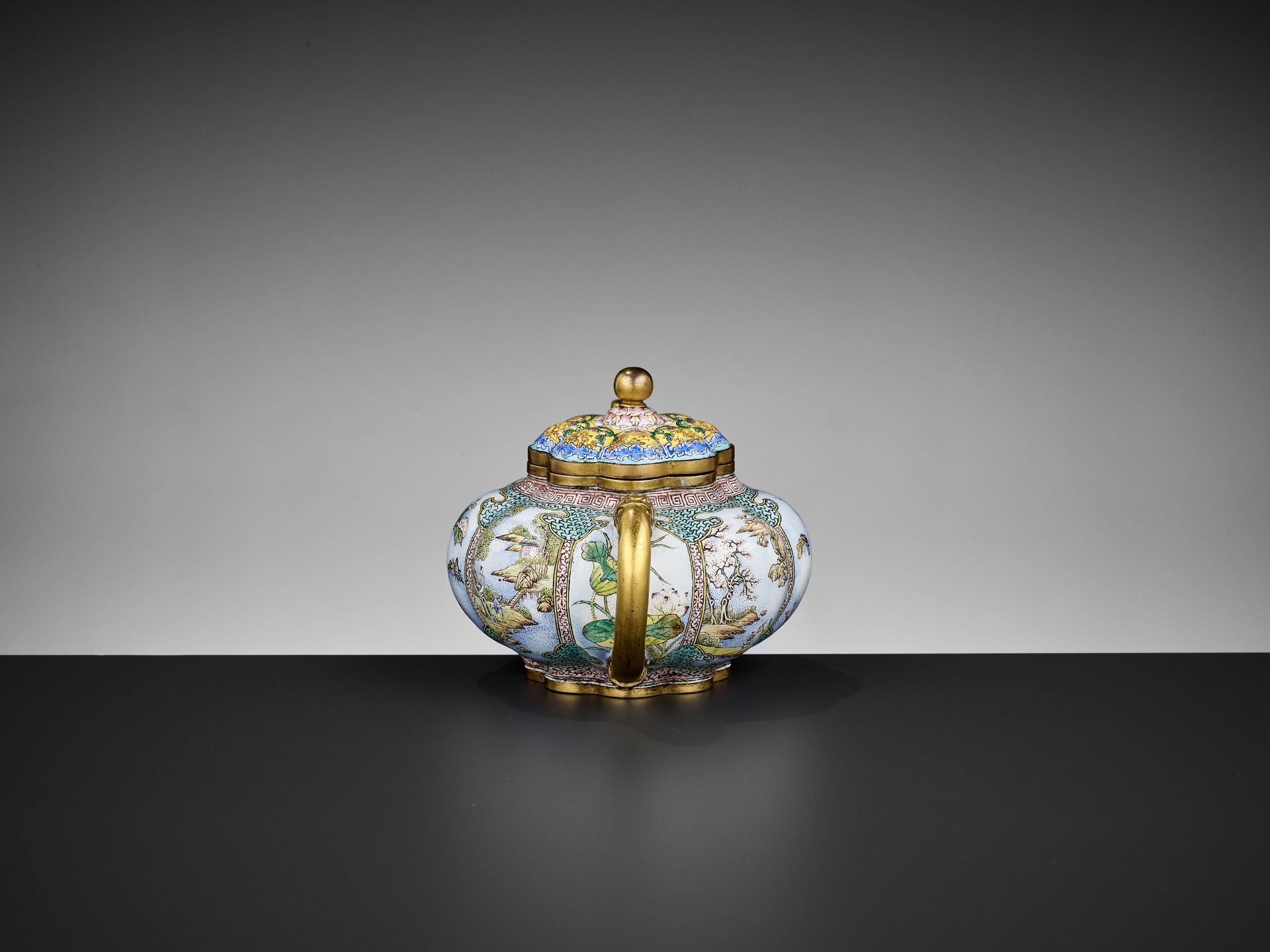 A LOBED ENAMEL ON COPPER TEAPOT, QING DYNASTY - Image 7 of 20