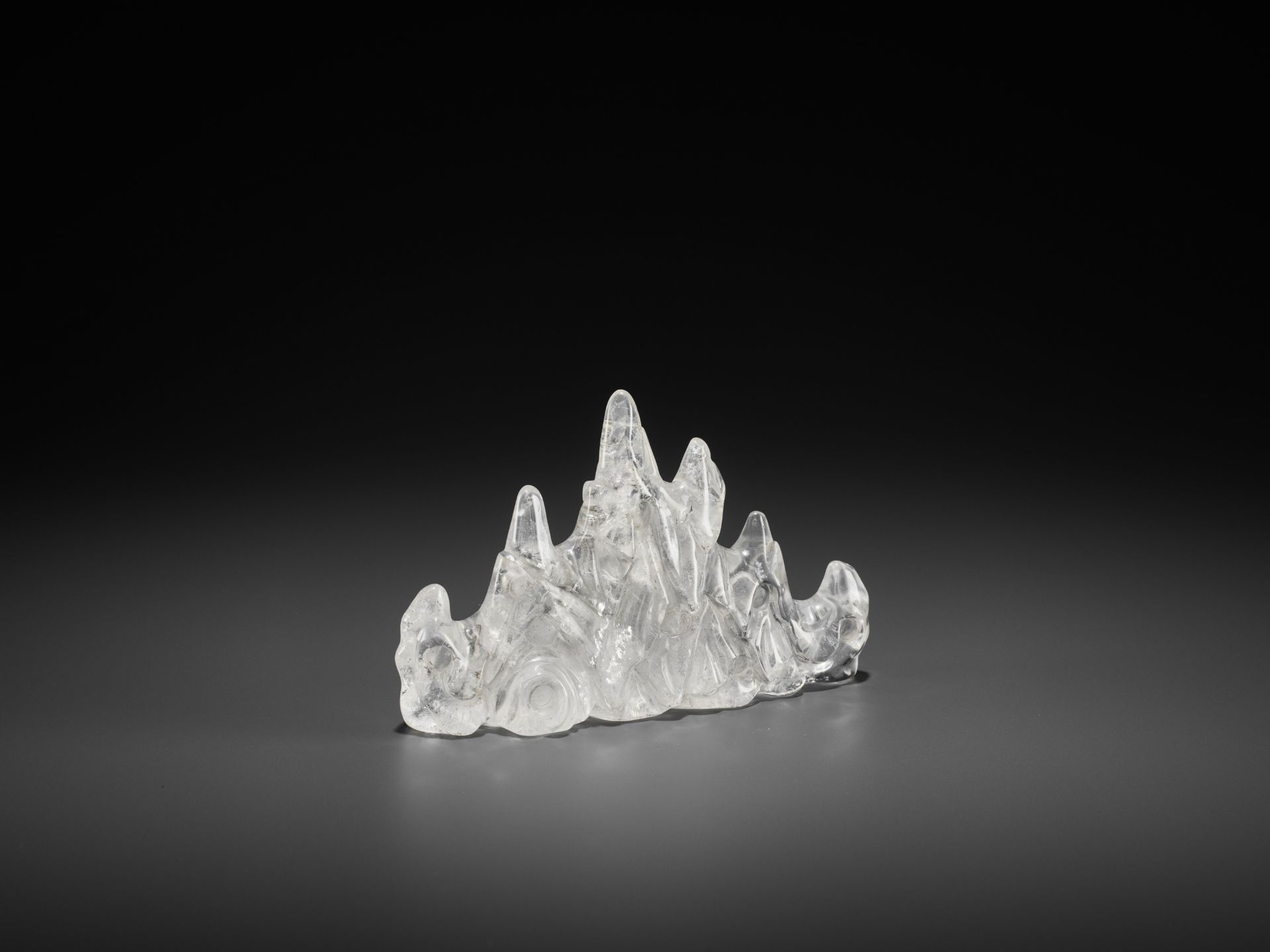 A ROCK CRYSTAL 'MOUNTAIN' BRUSH REST, QING DYNASTY - Image 7 of 9