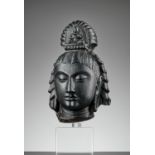 A BLACK STONE HEAD OF AVALOKITESHVARA, PALA PERIOD