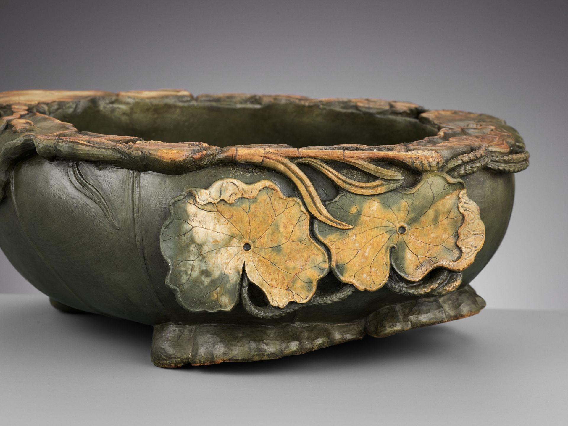 A LARGE DUAN STONE 'LOTUS POND' BASIN, QING DYNASTY - Image 14 of 14