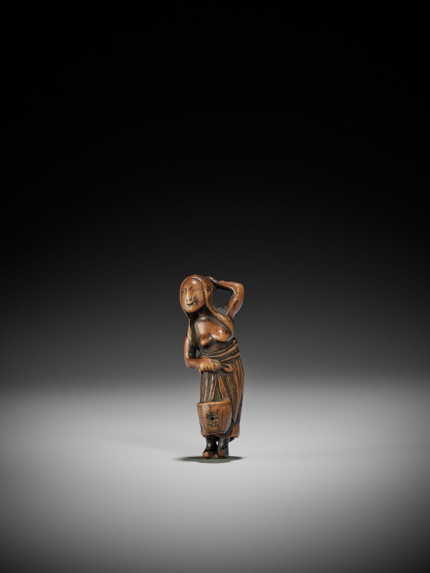 AN OLD WOOD NETSUKE OF A DIVING GIRL (AMA) - Image 4 of 6