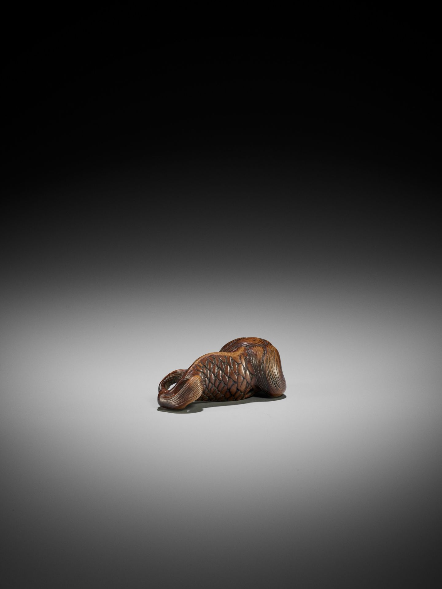 A RARE WOOD NETSUKE OF A MERMAN WITH TAMA - Image 4 of 9