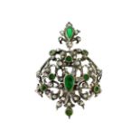 Gold brooch low / arg, 22.5 gr with rosettes and emeralds.