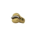 Ring in yellow gold and diamonds. Gr 12.8 Kt 00:35