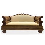 Sofa in mahogany and mahogany wood. Arm-case and perfilati with light woods. Early nineteenth centur
