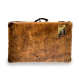 Suitcase, rigid, vintage. Cm 38x63x17;