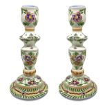 Pair of candlesticks with floral decorations, D.P. Delft, P.M. All. H 20.5 cm decorated with flowers