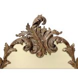 Head bed in frame in gilted wood and carved foliage with leaves. Beginning XX century. H 170 cm Widt