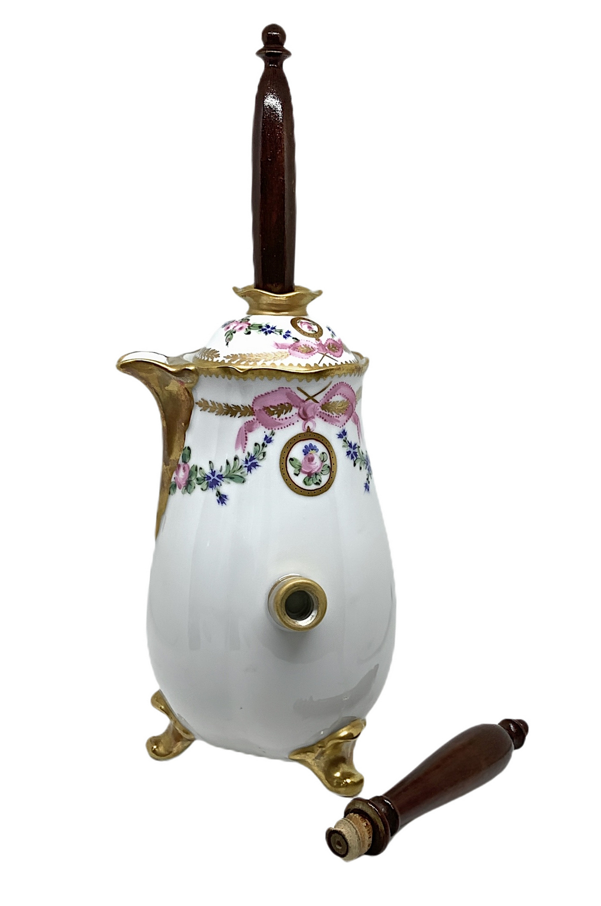 Milk jug with emulsifier, white Limoges porcelain decorated in gold and polychrome, wooden handle. 5 - Image 5 of 6