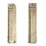 Pair of columns in white marble, carved pilasters with Corinthian capitals. H 80 cm, width 18 cm, de