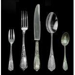 Cutlery in silver with fiorata decoration, consisting of 12 forks (500 gr), 11 tablespoons (500g), 1