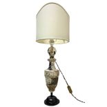 Lamp with metal base and shabby chic wood on the basis of nineteenth century. H 70x45 cm.