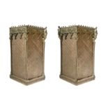 Pair of consoles wall covered with wood golden brass in the Gothic Revival style, XIX century. H 78