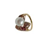 Gold ring red pinkie with pearl and ruby