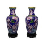 Pair of Chinese cloisonne vases. H 34 cm
