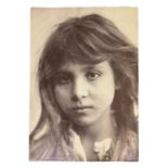 Wilhelm von Gloeden (1856-1931), albumin photos depicting the Sicilian girl first floor. Numbered an