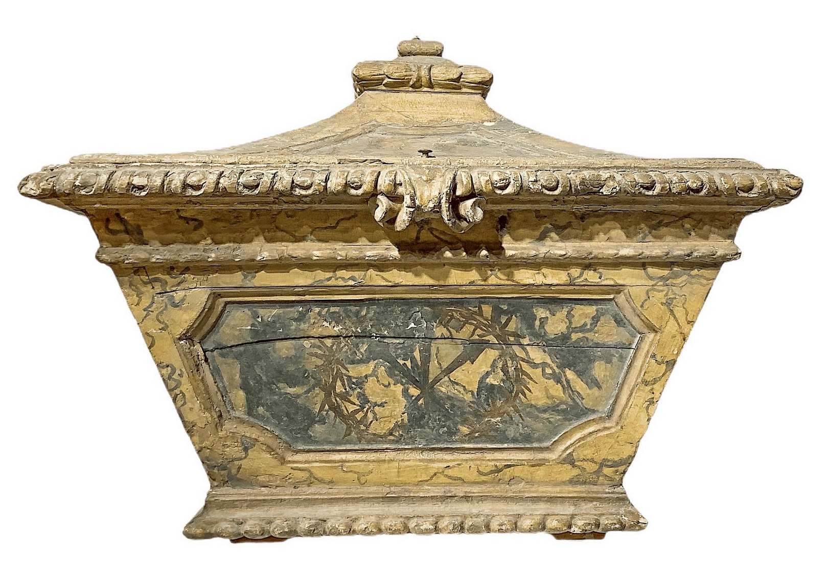 Tabernacle for liturgical objects, polychrome wood lacquered faux marble, seventeenth century. H 55