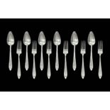 Cutlery silver including 6 forks (600 grams) and 6 tablespoons, Avolio silversmith.