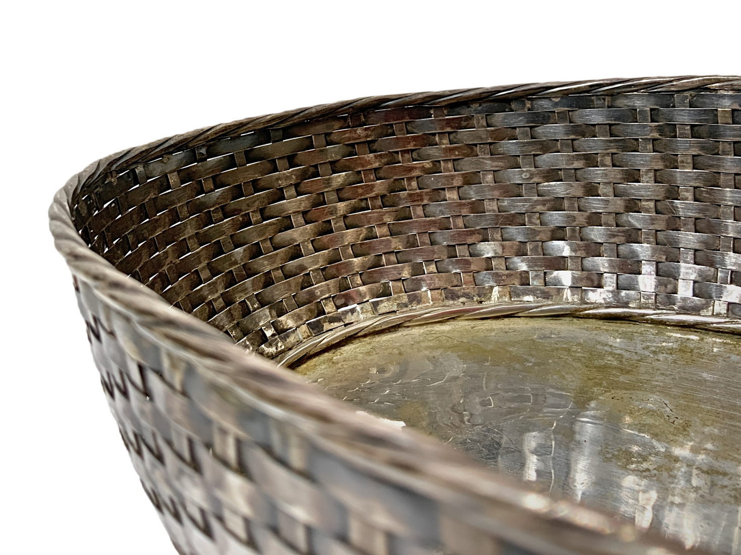 silver oval centerpiece, a woven basket, early twentieth century. Gr 514. H 8 cm x27x28 - Image 4 of 5