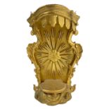 Tabernacle candleholder in leafy gilt wood, eighteenth century H 63 cm, 35x22 cm base