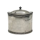 Paper Box silver, London, late nineteenth century. H 7.5 cm, 8x5 basis. 122