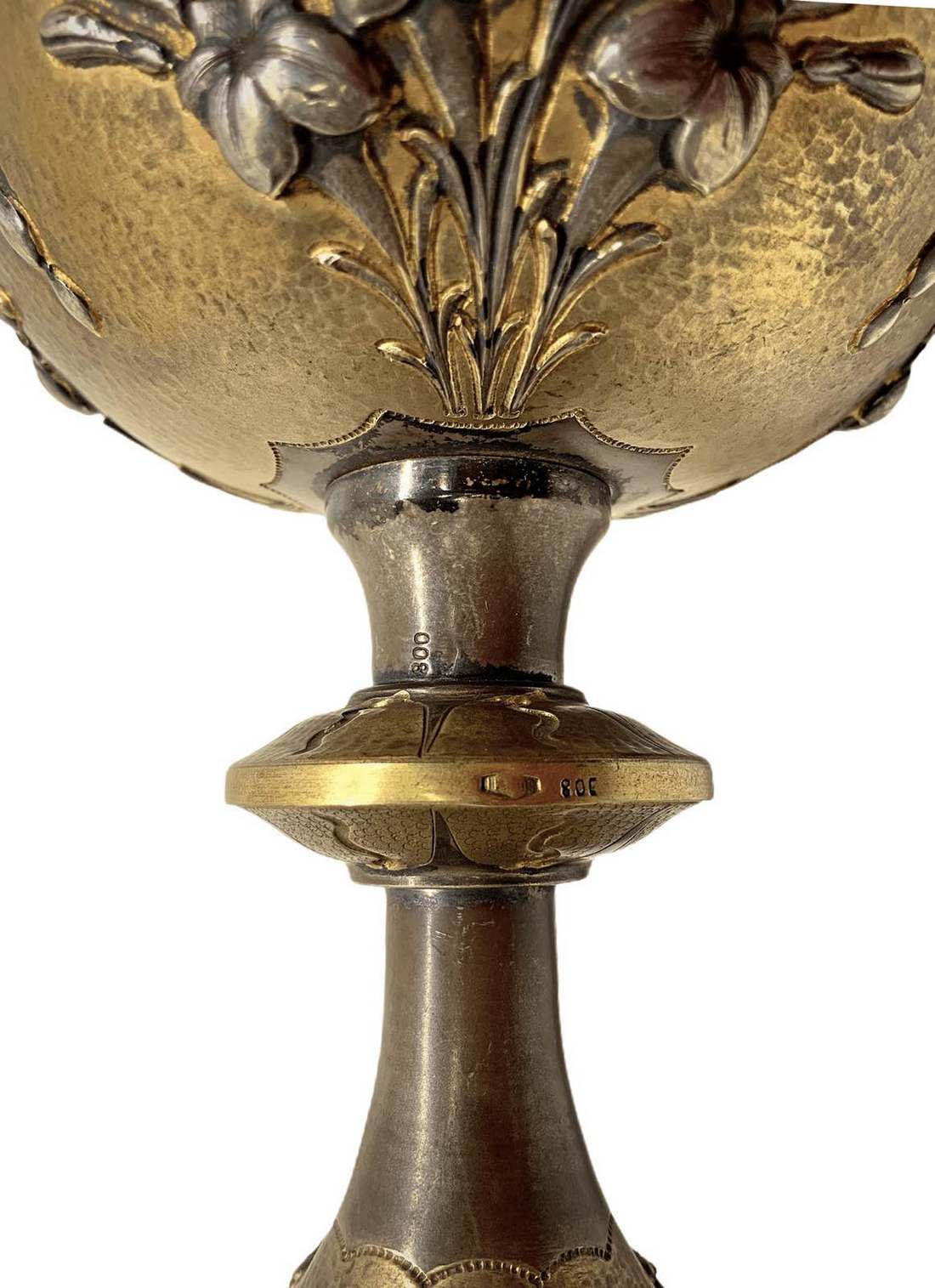 Goblet decorated with embossed silver-gilt paten with floral motifs, early twentieth centuries. Base - Image 6 of 11