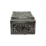 Small box with drawer and mirror with Japanese life scene. H 2,7.Larghezza cm 4.5 cm. Depth 6.9 cm