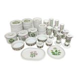 Irabia set Pamplona Espana, consisting of 47 dinner plates, 25 soup plates, 1 oval and 1 round plate