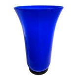 Venini, model thirty vase in blue shades. Year of production 1992. h 21 cm