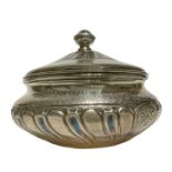 Silver bowl. with lid and bacellata base, 20th century Gr 688