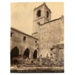 Von Gloeden, Wilhelm (Wismar 1856-Taormina 1931) - Interior of the San Domenico courtyard (1500/