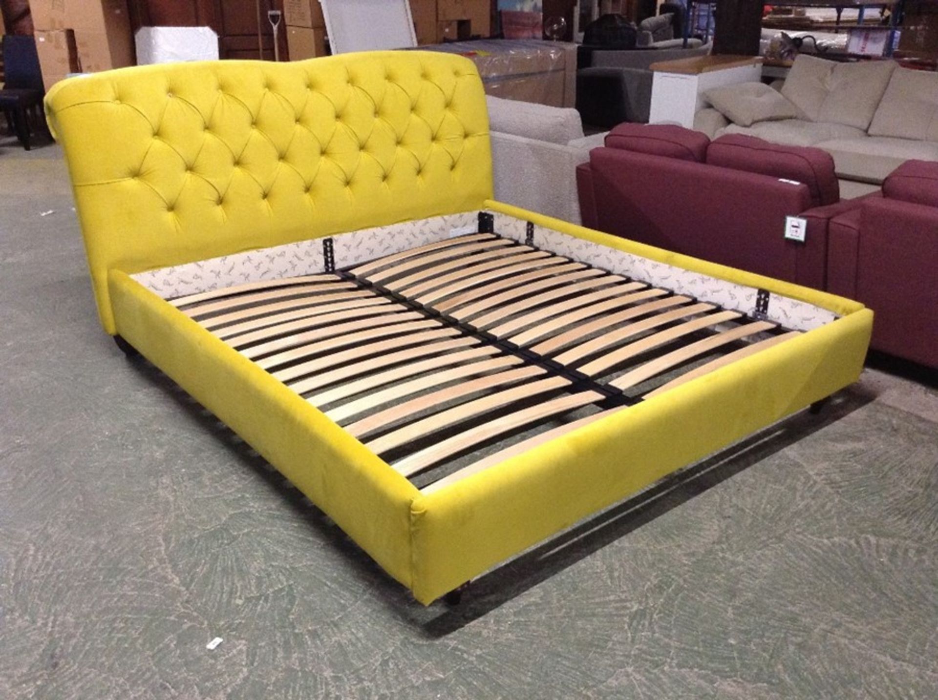 YELLOW UPHOLSTERED 6FT BEDFRAME WM23 K209