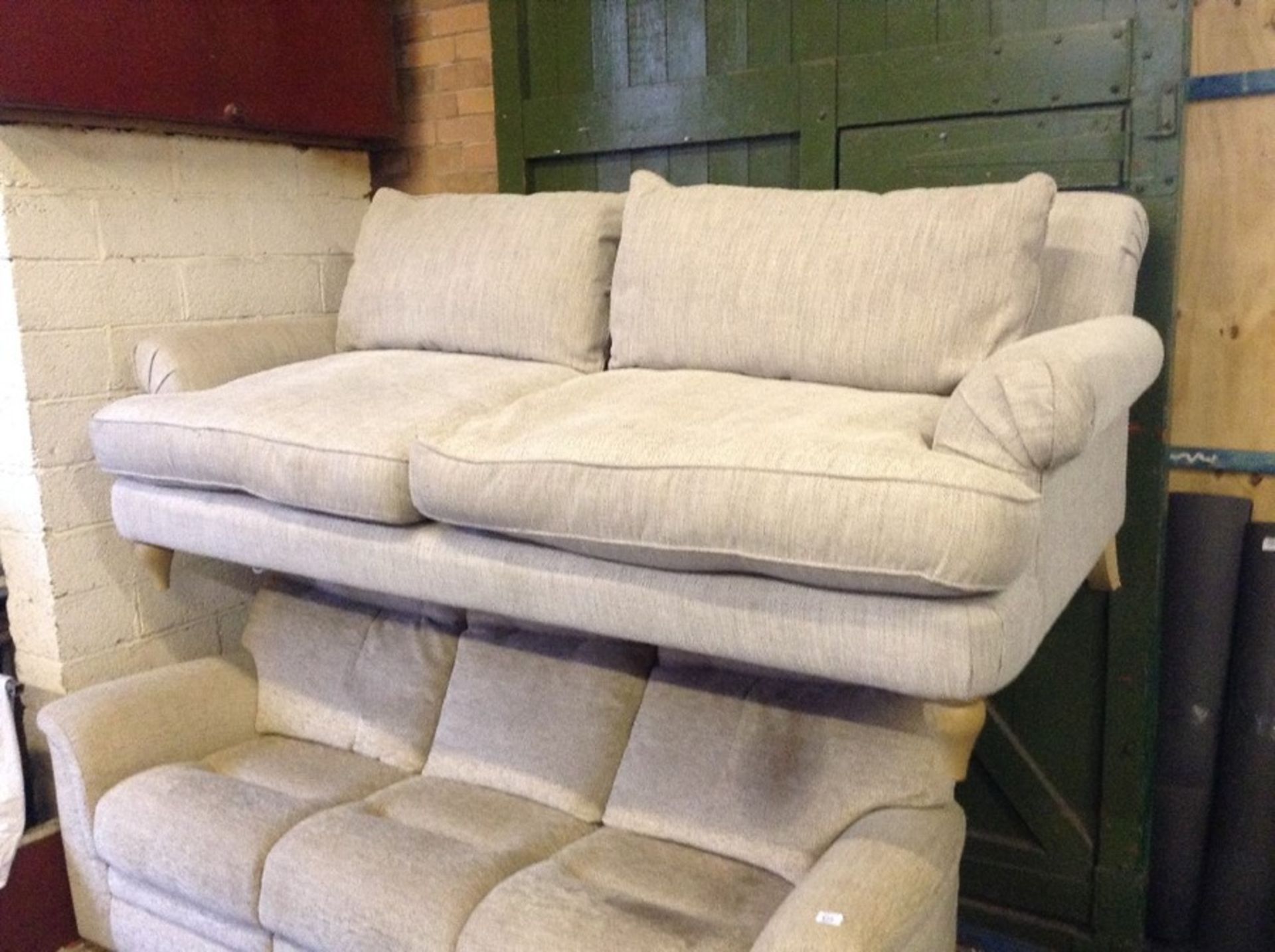 BISCUIT LARGE 3 SEATER SOFA TR002095 W00695567