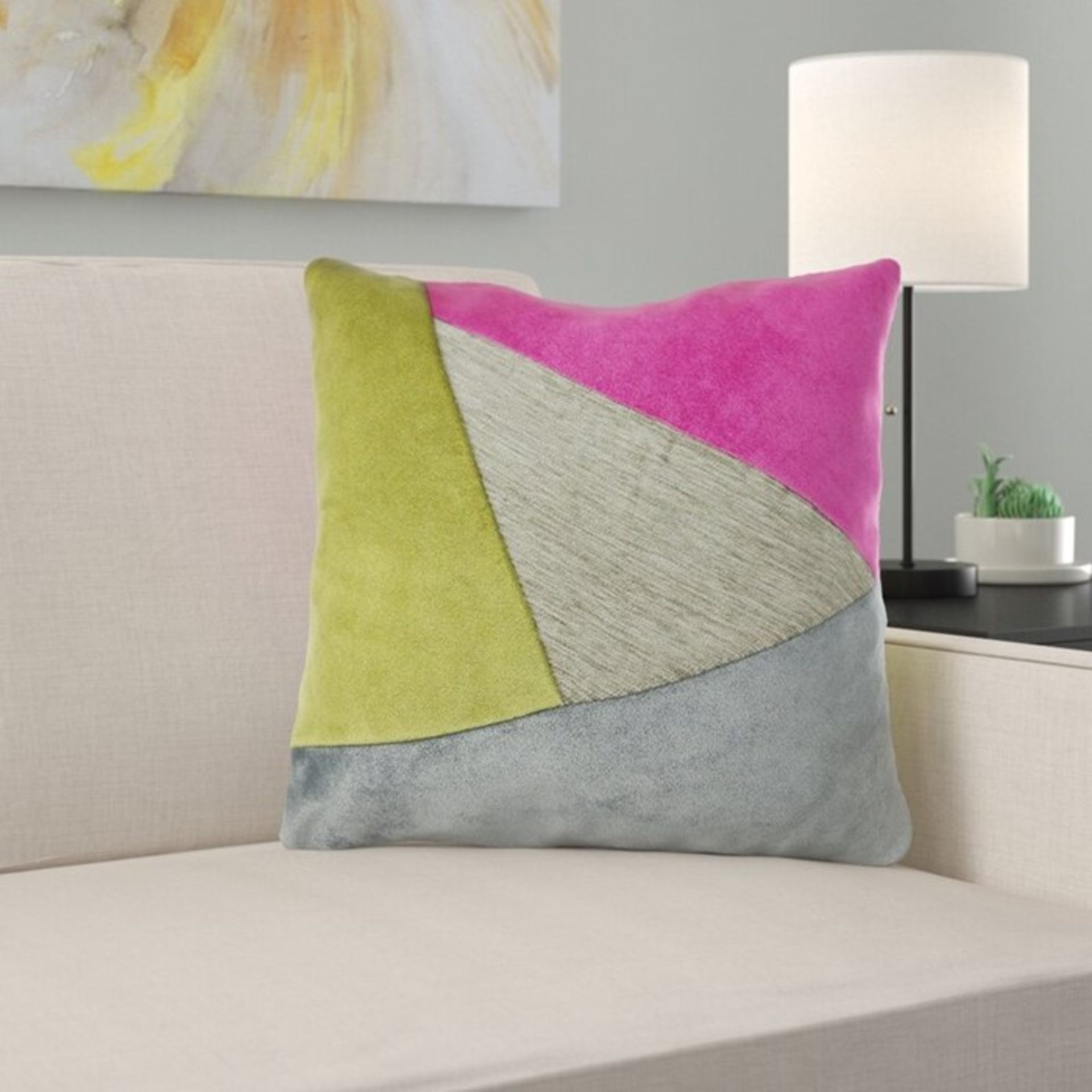 Brayden Studio, Epicurus Triangle Cushion Cover Colour: Heather/Cream, Size: 60 x 60cm X2 (